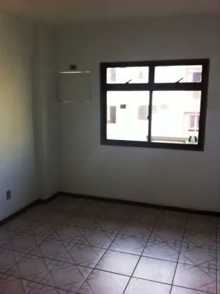 Apartamento para aluguel em Comercial
